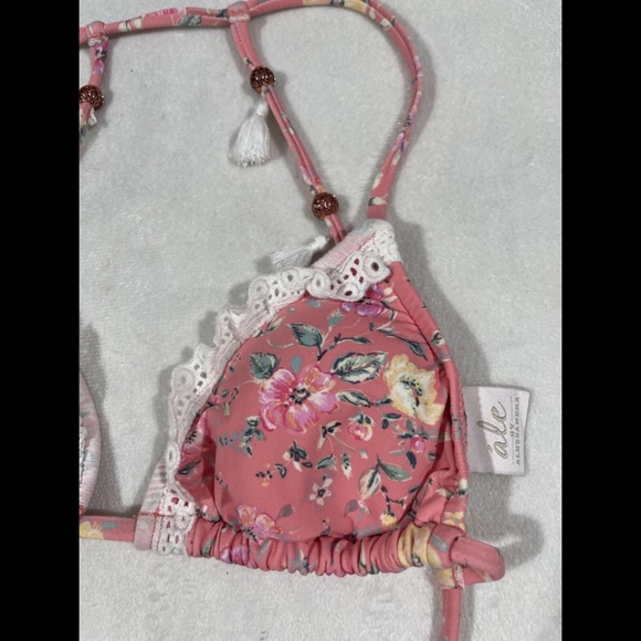 NEW Ale By Alessandra Say Oui Triangle Bikini Top‎ [SZ XS ] - Picture 6 of 11